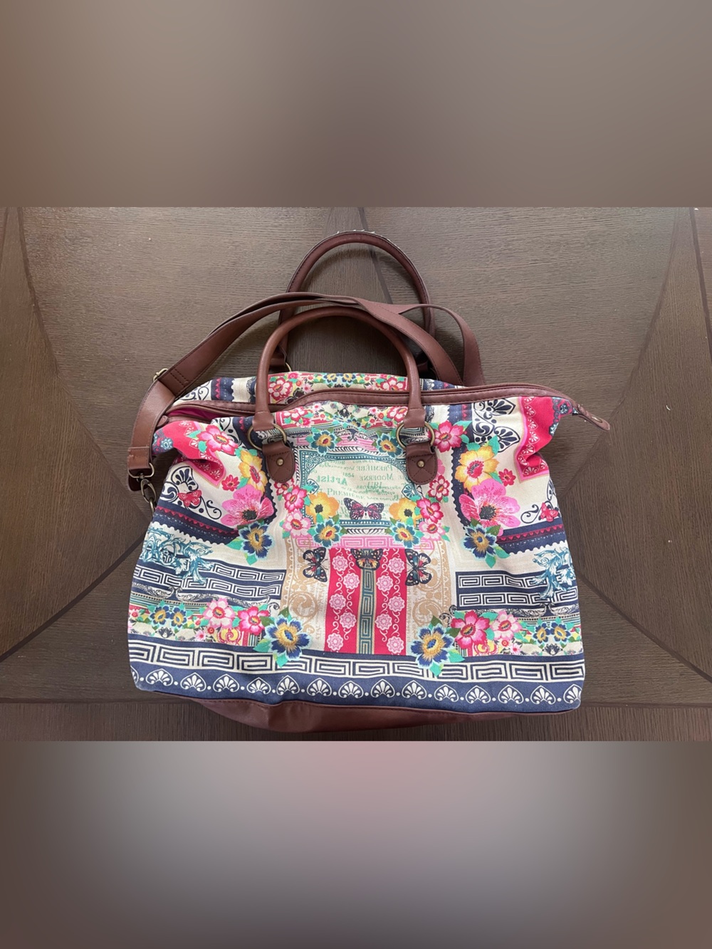 Accessorize Floral Pattern Canvas Tote Bag with Brown Trim. Size 21x15.